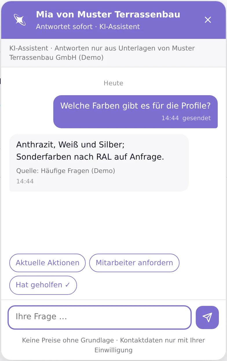 Chatfenster auf der Website: Antwort mit Quellenangabe (Demo-Daten)